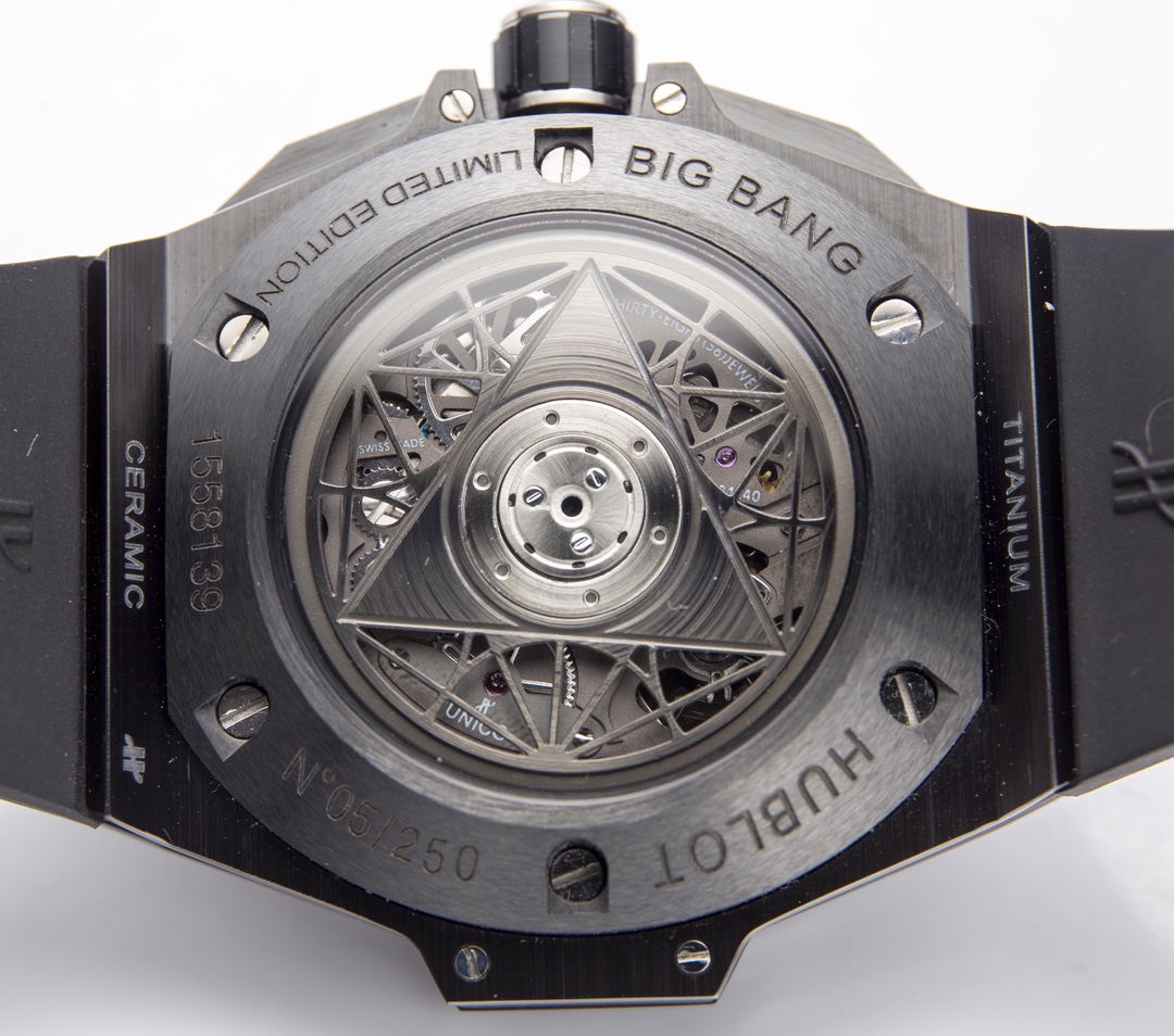 Hublot Big Bang 418.CX.1107.RX.MXM22